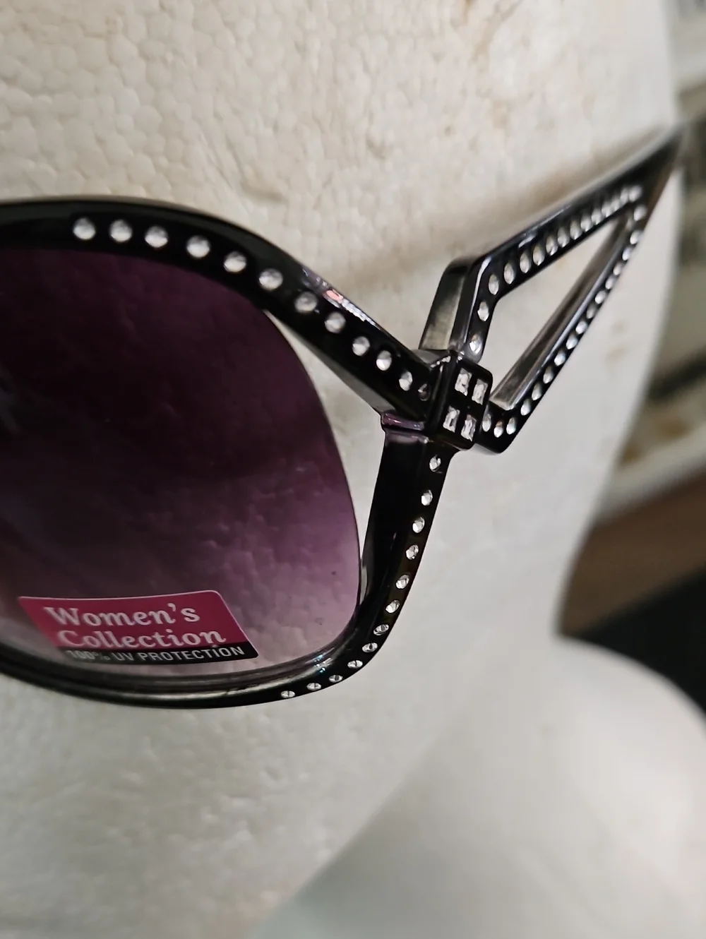 Black Sunglasses with Purple Gradient Lenses, With RHINE STONES